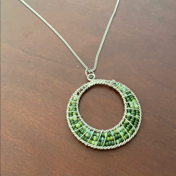 Green pendant necklace - Picture 1 of 3